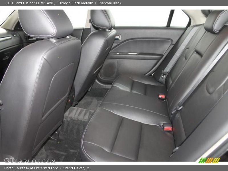 Tuxedo Black Metallic / Charcoal Black 2011 Ford Fusion SEL V6 AWD