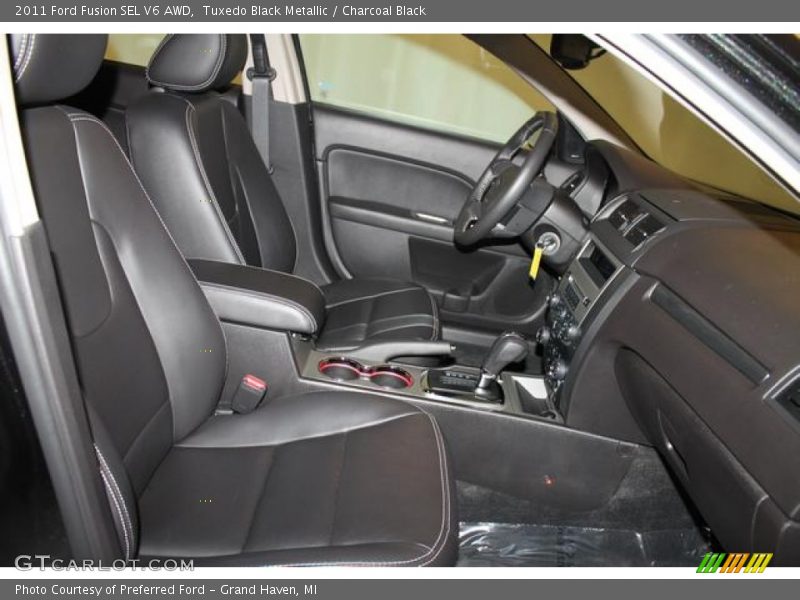 Tuxedo Black Metallic / Charcoal Black 2011 Ford Fusion SEL V6 AWD