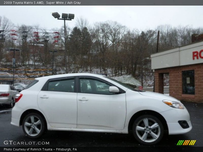 Super White / Ash Gray 2009 Toyota Matrix S AWD