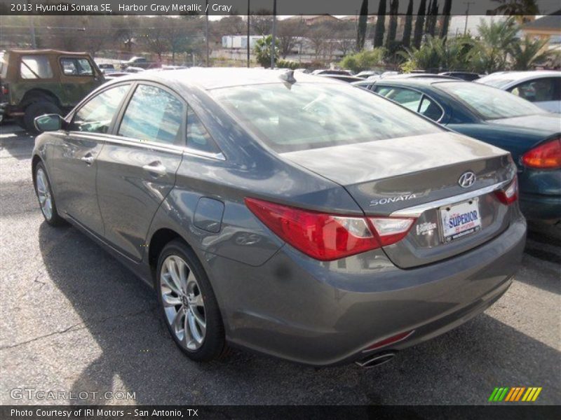 Harbor Gray Metallic / Gray 2013 Hyundai Sonata SE