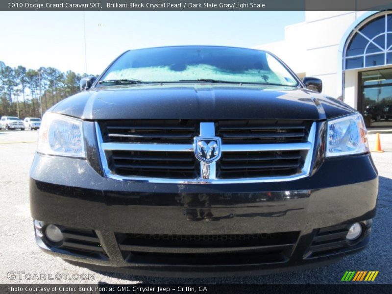 Brilliant Black Crystal Pearl / Dark Slate Gray/Light Shale 2010 Dodge Grand Caravan SXT