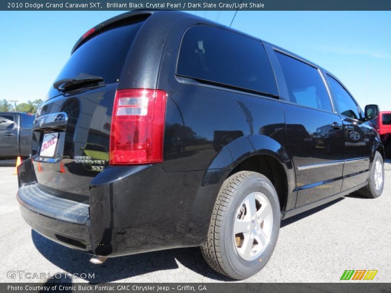 Brilliant Black Crystal Pearl / Dark Slate Gray/Light Shale 2010 Dodge Grand Caravan SXT