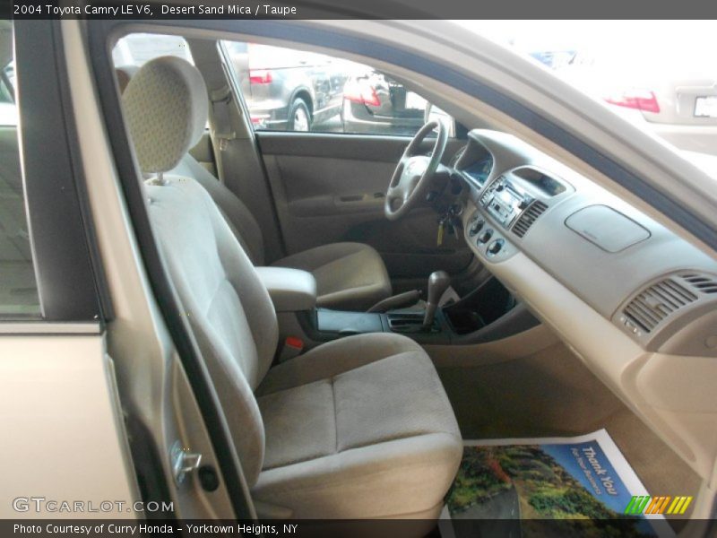 Desert Sand Mica / Taupe 2004 Toyota Camry LE V6