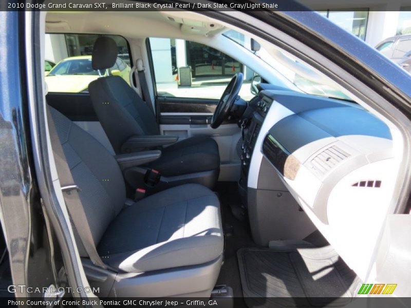 Brilliant Black Crystal Pearl / Dark Slate Gray/Light Shale 2010 Dodge Grand Caravan SXT