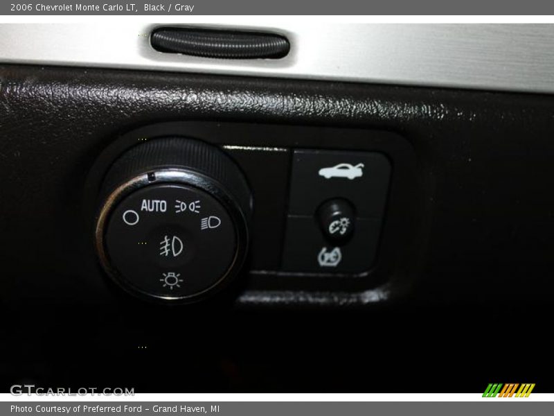 Black / Gray 2006 Chevrolet Monte Carlo LT