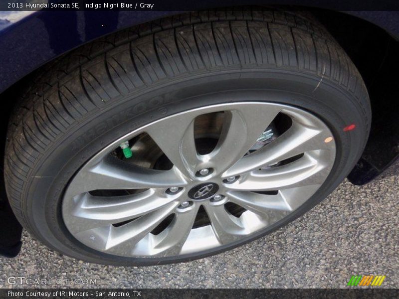 Indigo Night Blue / Gray 2013 Hyundai Sonata SE