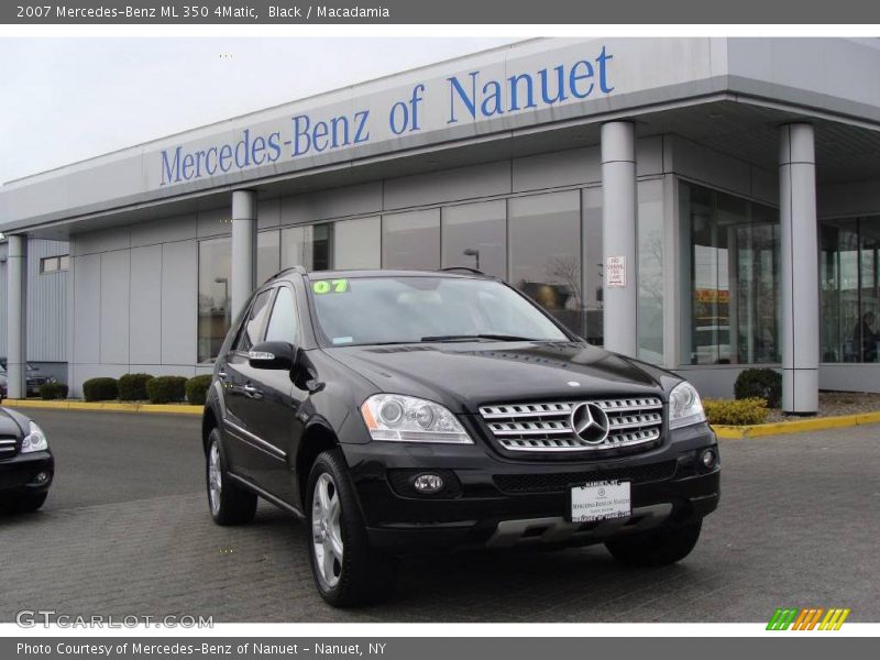 Black / Macadamia 2007 Mercedes-Benz ML 350 4Matic