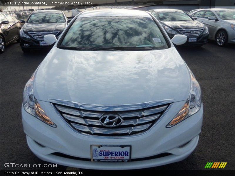 Shimmering White / Black 2013 Hyundai Sonata SE