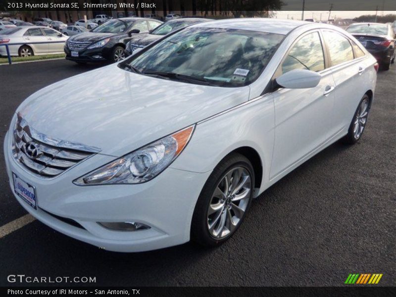 Shimmering White / Black 2013 Hyundai Sonata SE