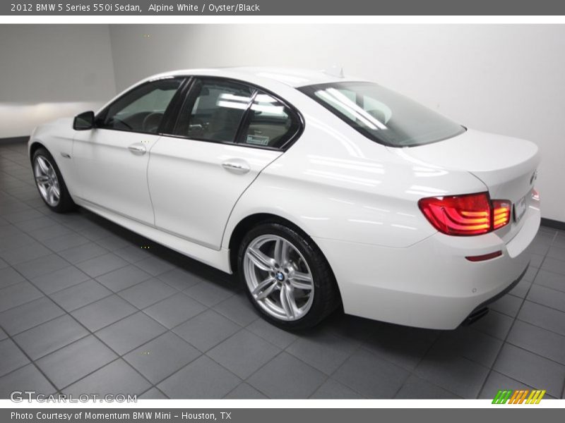 Alpine White / Oyster/Black 2012 BMW 5 Series 550i Sedan