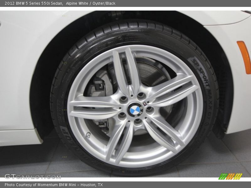 Alpine White / Oyster/Black 2012 BMW 5 Series 550i Sedan