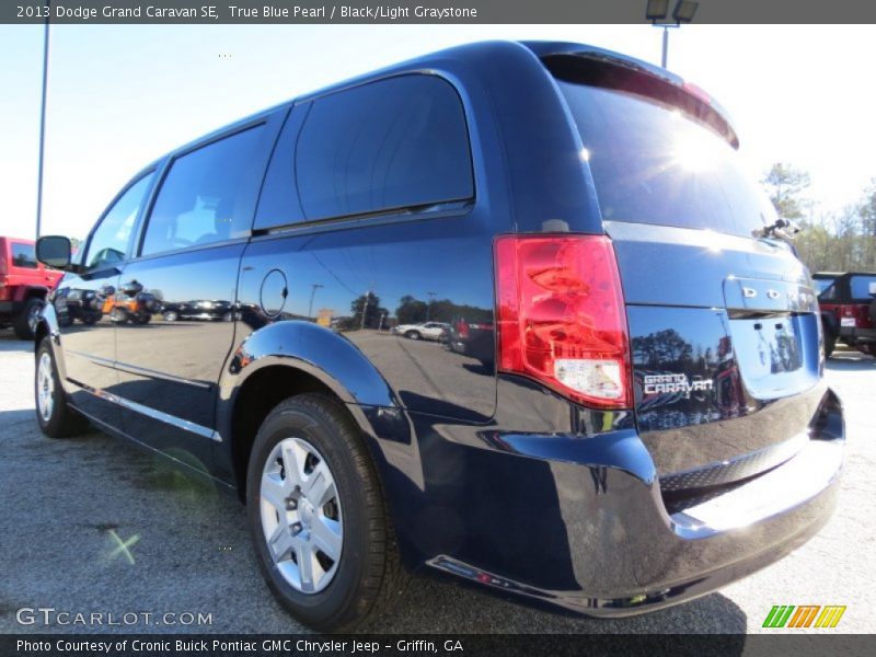 True Blue Pearl / Black/Light Graystone 2013 Dodge Grand Caravan SE