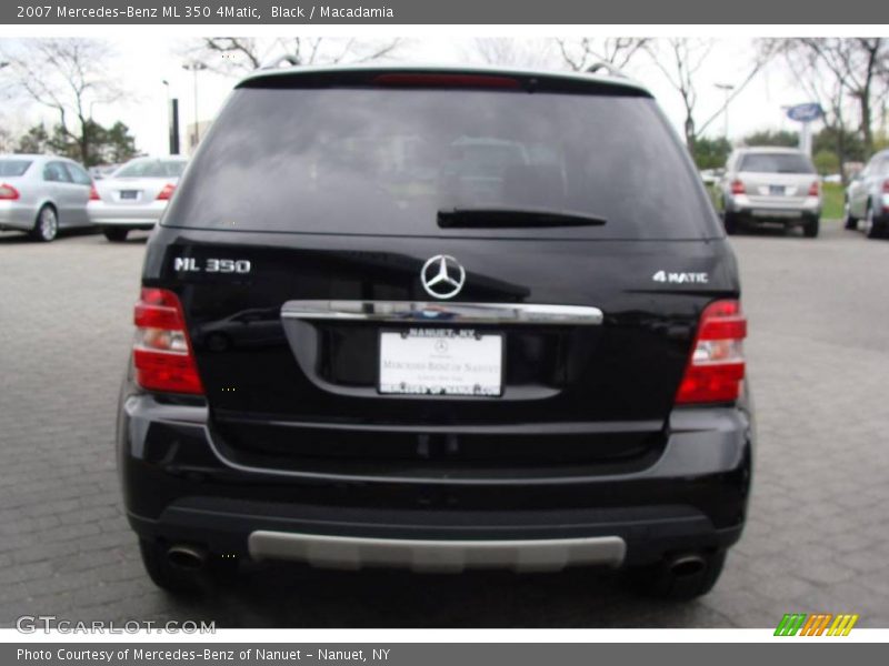 Black / Macadamia 2007 Mercedes-Benz ML 350 4Matic