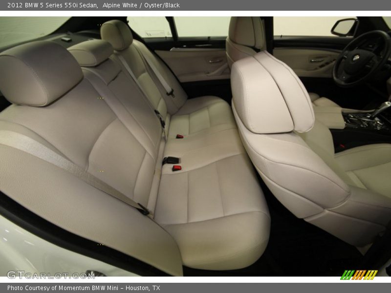 Alpine White / Oyster/Black 2012 BMW 5 Series 550i Sedan