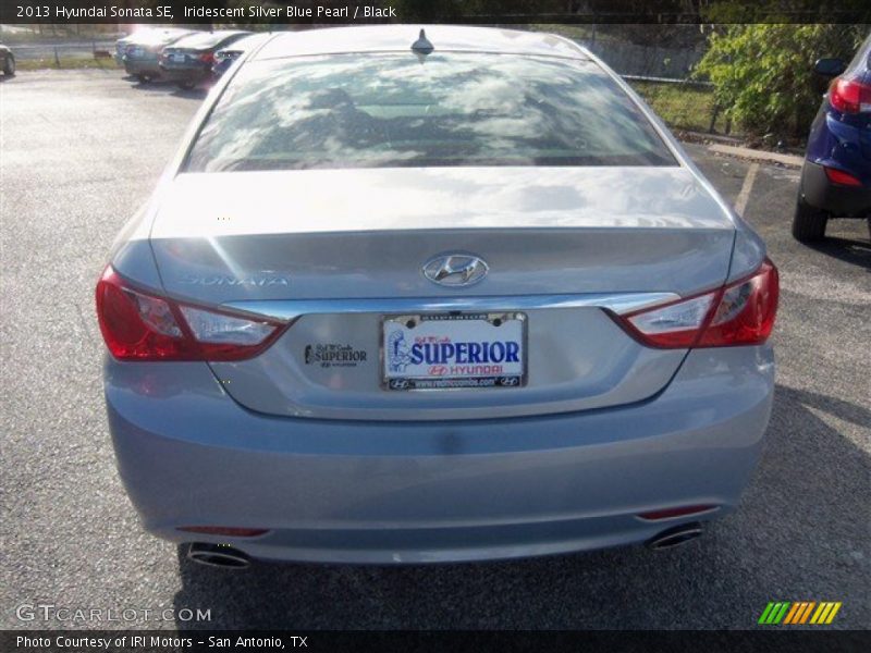 Iridescent Silver Blue Pearl / Black 2013 Hyundai Sonata SE