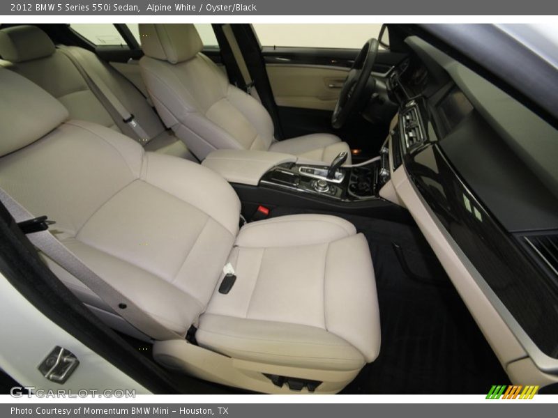 Alpine White / Oyster/Black 2012 BMW 5 Series 550i Sedan