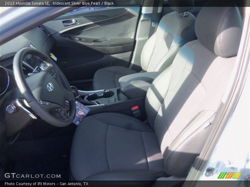 Iridescent Silver Blue Pearl / Black 2013 Hyundai Sonata SE