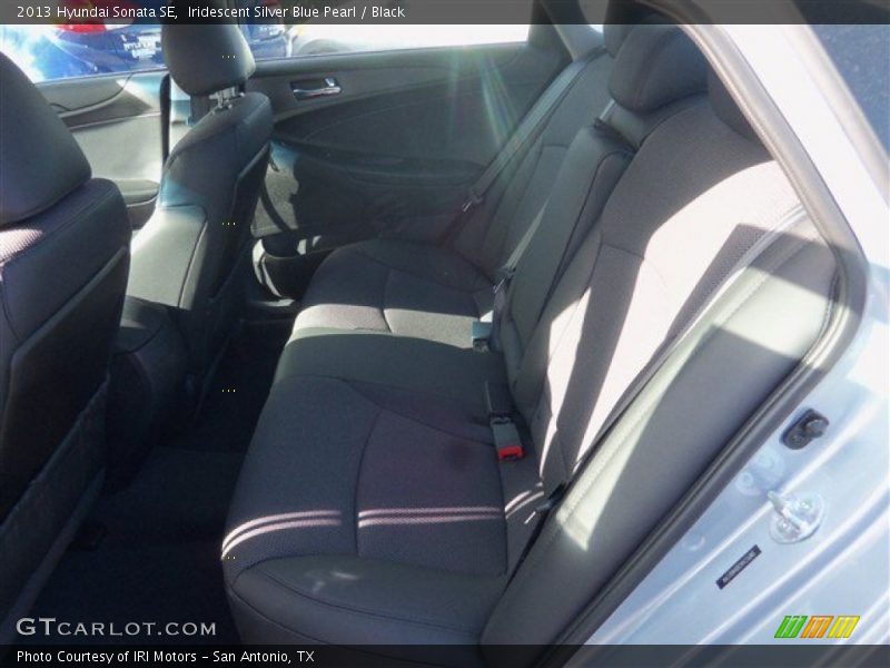 Iridescent Silver Blue Pearl / Black 2013 Hyundai Sonata SE