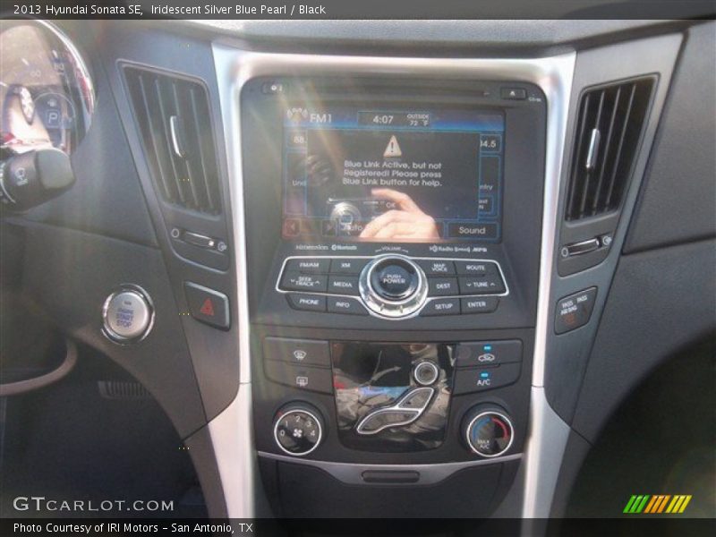 Iridescent Silver Blue Pearl / Black 2013 Hyundai Sonata SE