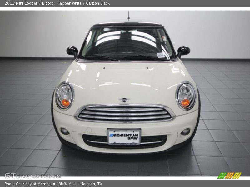 Pepper White / Carbon Black 2012 Mini Cooper Hardtop