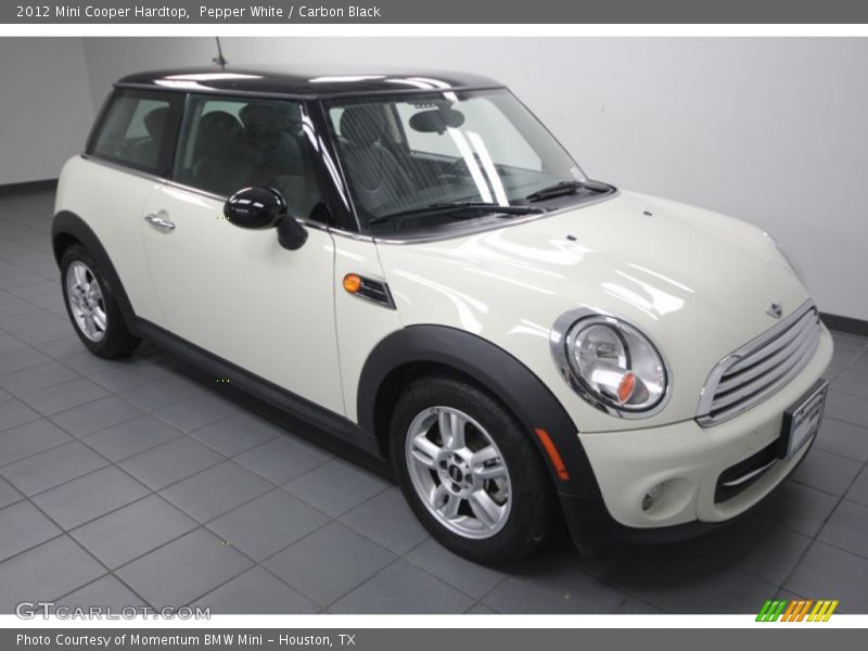 Pepper White / Carbon Black 2012 Mini Cooper Hardtop