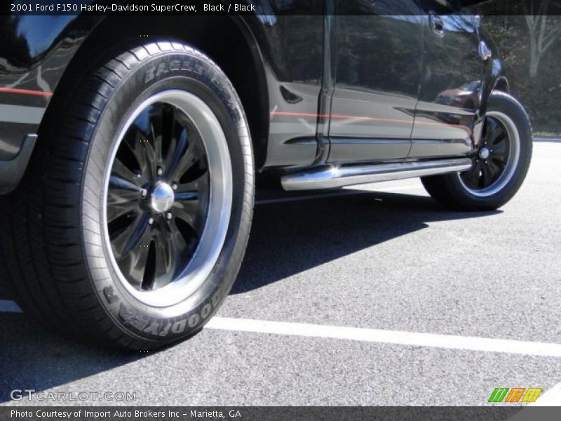 Black / Black 2001 Ford F150 Harley-Davidson SuperCrew