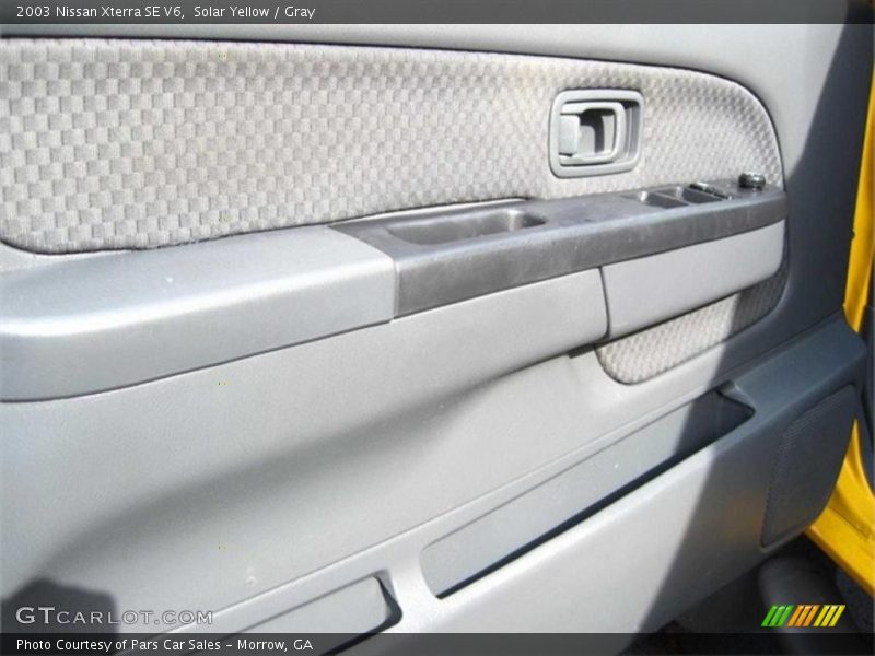 Solar Yellow / Gray 2003 Nissan Xterra SE V6