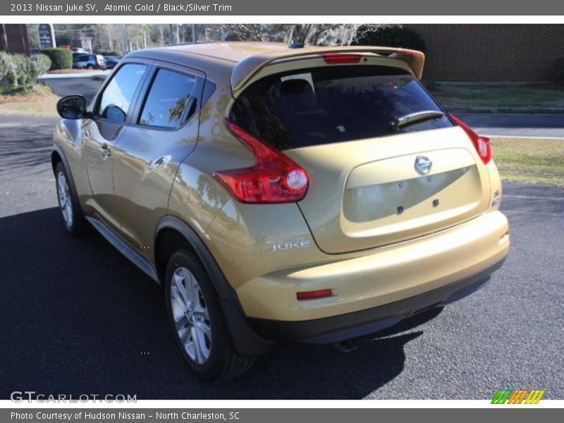 Atomic Gold / Black/Silver Trim 2013 Nissan Juke SV