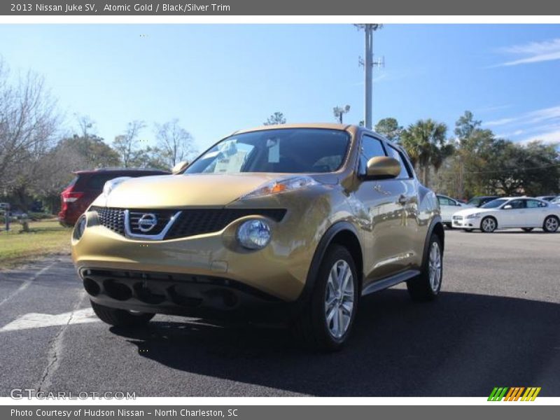 Atomic Gold / Black/Silver Trim 2013 Nissan Juke SV