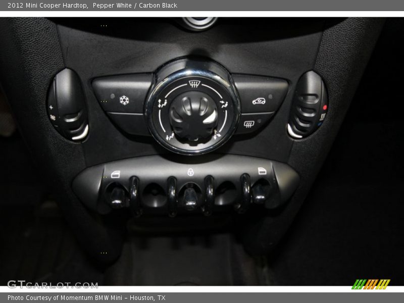 Pepper White / Carbon Black 2012 Mini Cooper Hardtop