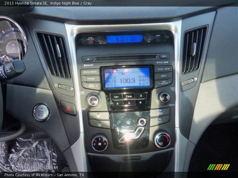 Indigo Night Blue / Gray 2013 Hyundai Sonata SE