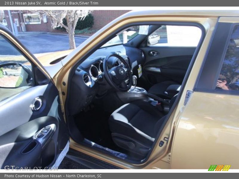 Atomic Gold / Black/Silver Trim 2013 Nissan Juke SV