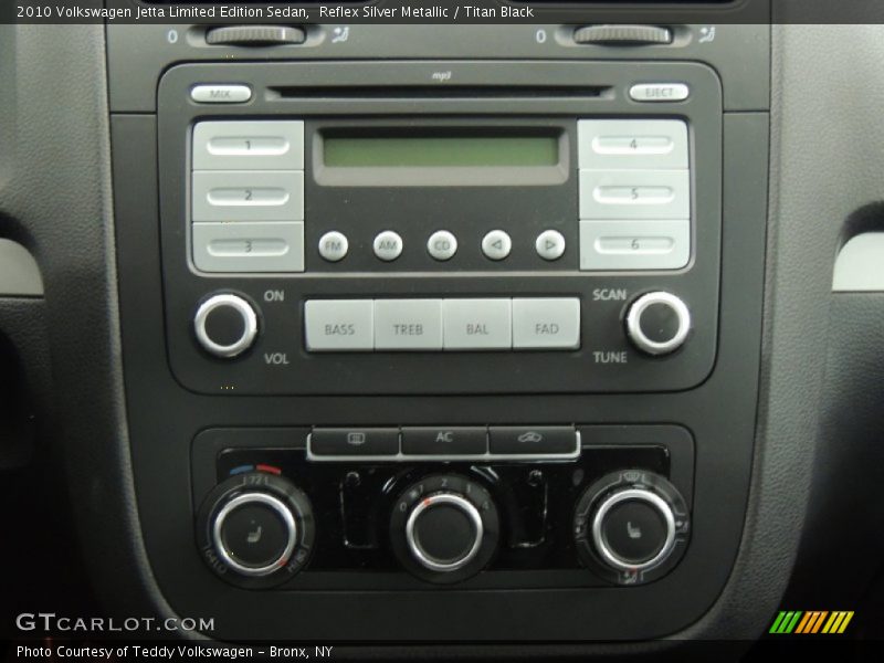 Reflex Silver Metallic / Titan Black 2010 Volkswagen Jetta Limited Edition Sedan
