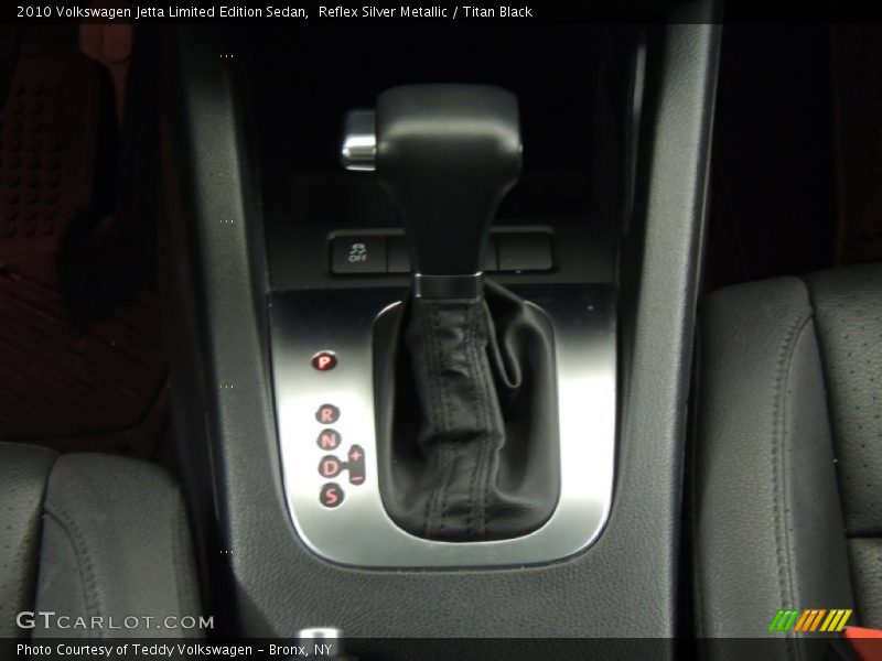 Reflex Silver Metallic / Titan Black 2010 Volkswagen Jetta Limited Edition Sedan