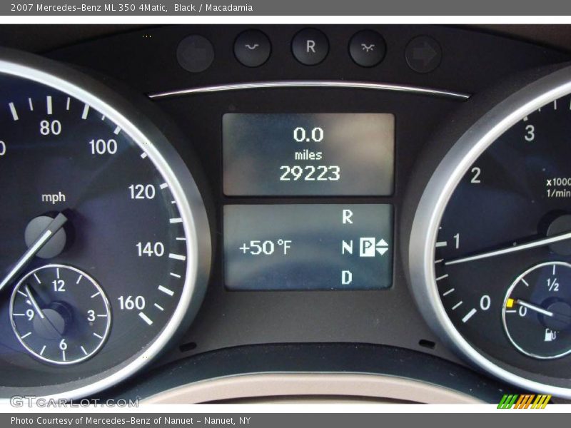 Black / Macadamia 2007 Mercedes-Benz ML 350 4Matic