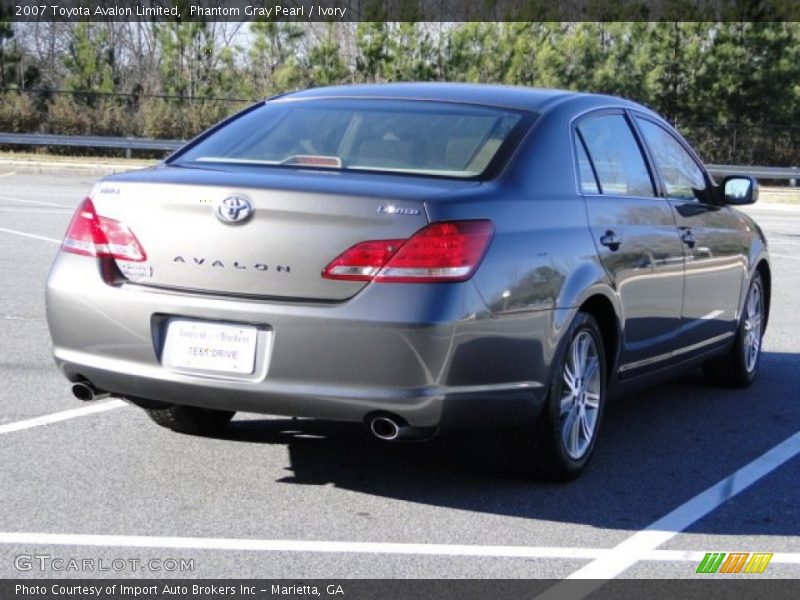 Phantom Gray Pearl / Ivory 2007 Toyota Avalon Limited