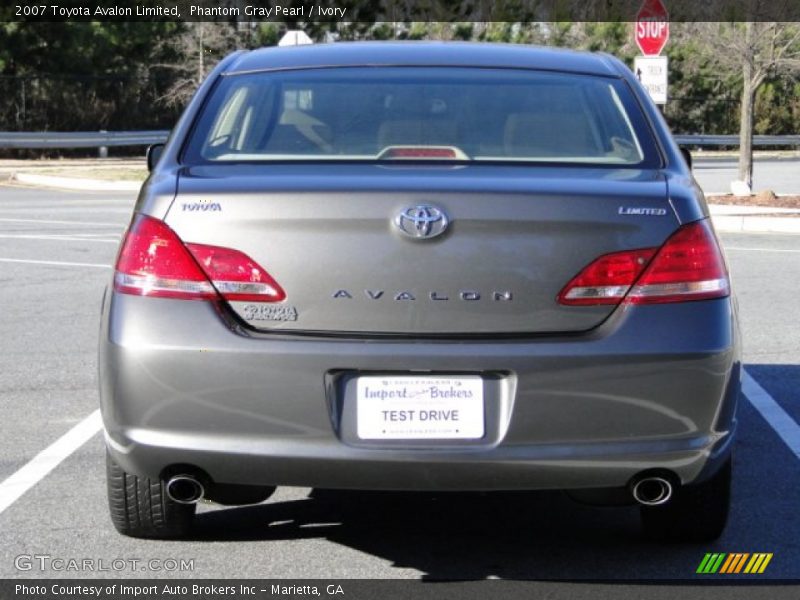 Phantom Gray Pearl / Ivory 2007 Toyota Avalon Limited