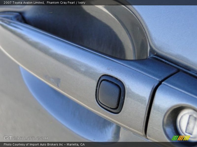 Phantom Gray Pearl / Ivory 2007 Toyota Avalon Limited
