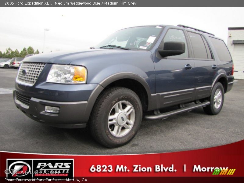 Medium Wedgewood Blue / Medium Flint Grey 2005 Ford Expedition XLT
