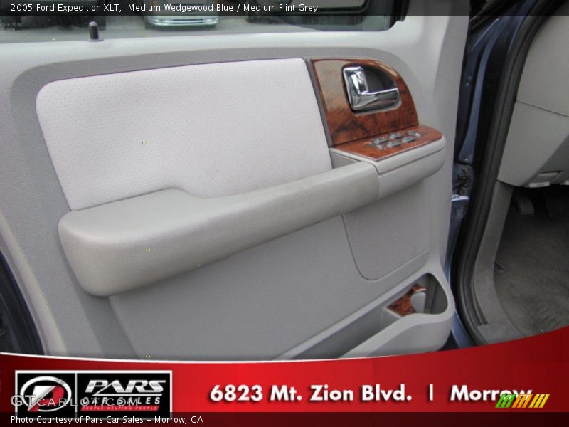 Medium Wedgewood Blue / Medium Flint Grey 2005 Ford Expedition XLT