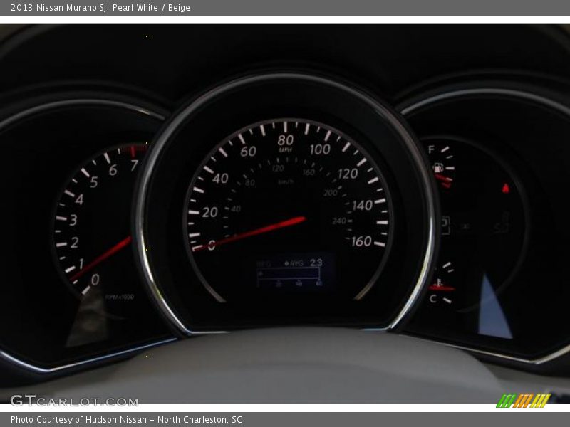 Pearl White / Beige 2013 Nissan Murano S