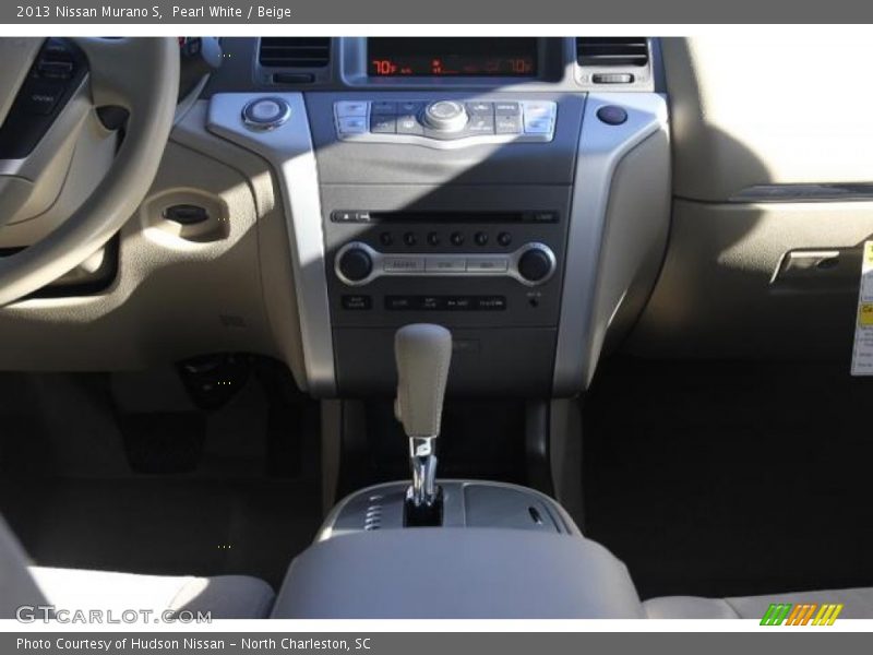 Pearl White / Beige 2013 Nissan Murano S
