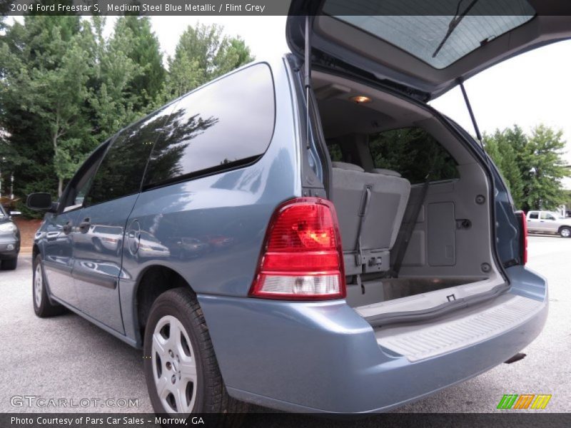 Medium Steel Blue Metallic / Flint Grey 2004 Ford Freestar S