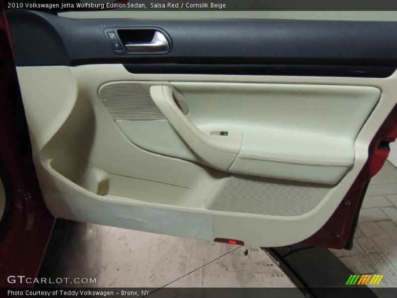Salsa Red / Cornsilk Beige 2010 Volkswagen Jetta Wolfsburg Edition Sedan