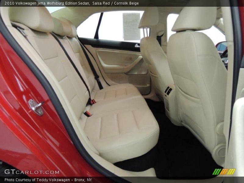 Salsa Red / Cornsilk Beige 2010 Volkswagen Jetta Wolfsburg Edition Sedan