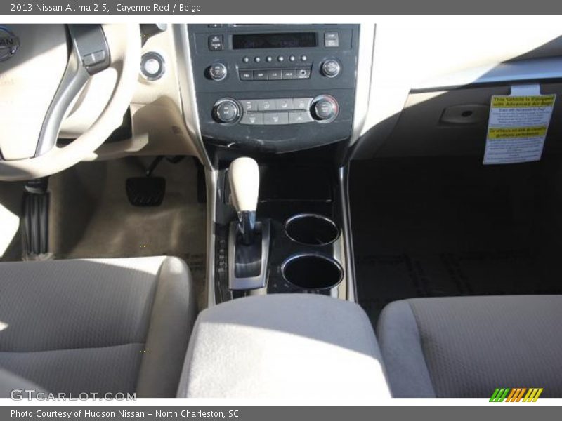 Cayenne Red / Beige 2013 Nissan Altima 2.5