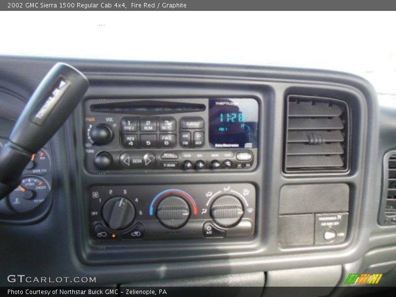 Fire Red / Graphite 2002 GMC Sierra 1500 Regular Cab 4x4