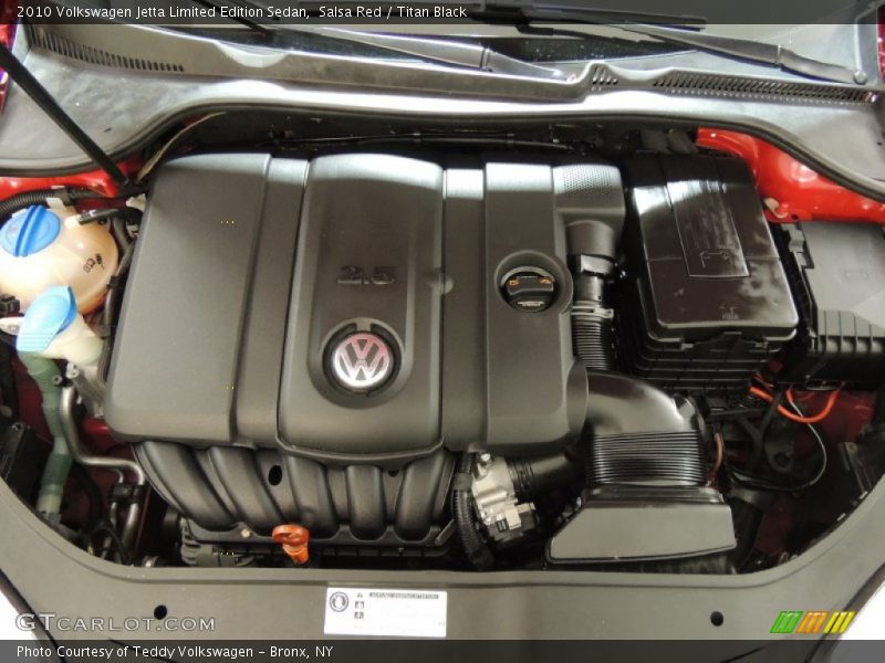  2010 Jetta Limited Edition Sedan Engine - 2.5 Liter DOHC 20-Valve 5 Cylinder