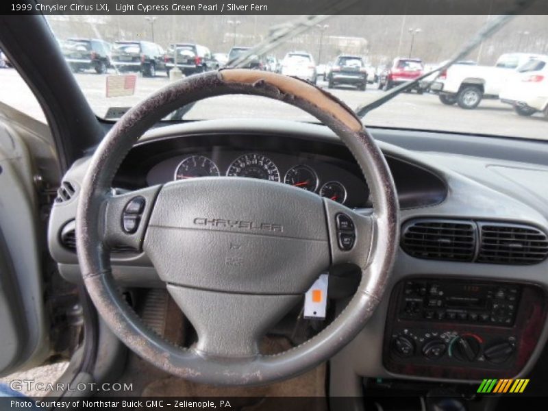 Light Cypress Green Pearl / Silver Fern 1999 Chrysler Cirrus LXi