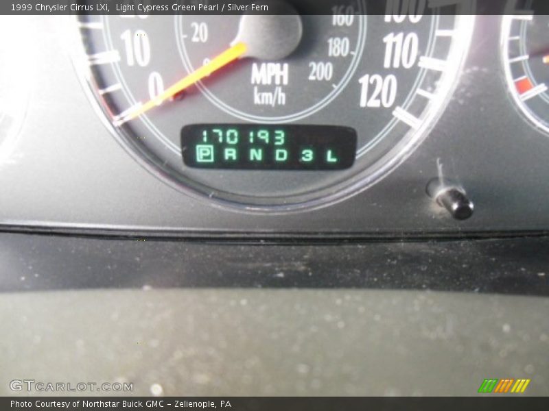 Light Cypress Green Pearl / Silver Fern 1999 Chrysler Cirrus LXi